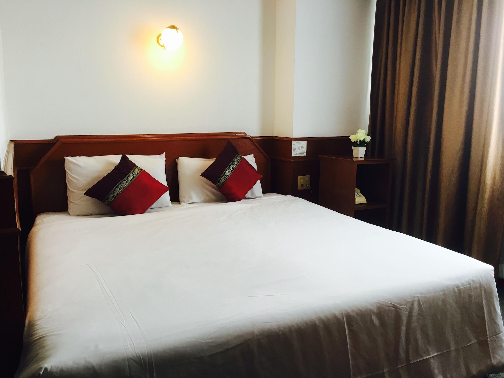 Elizabeth Hotel Bangkok Dış mekan fotoğraf