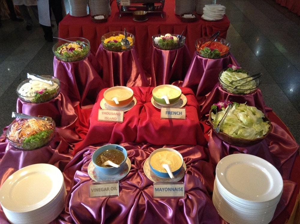 Elizabeth Hotel Bangkok Dış mekan fotoğraf